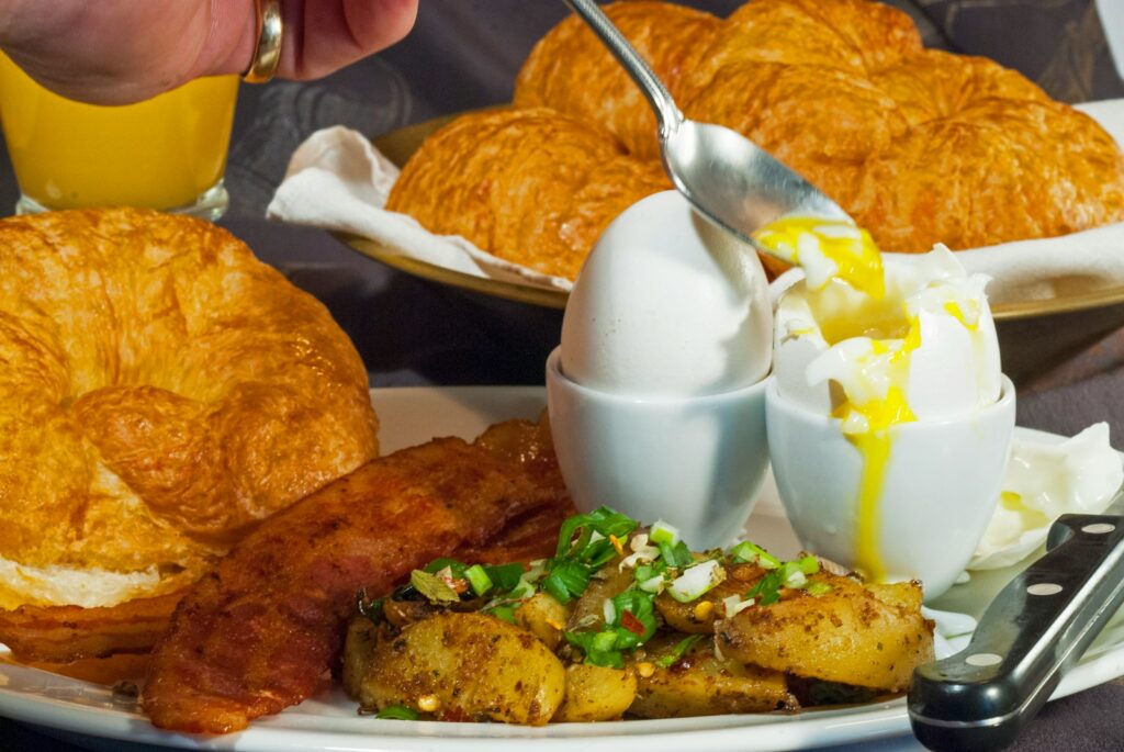 fried chicken with white sauce on white ceramic plate
